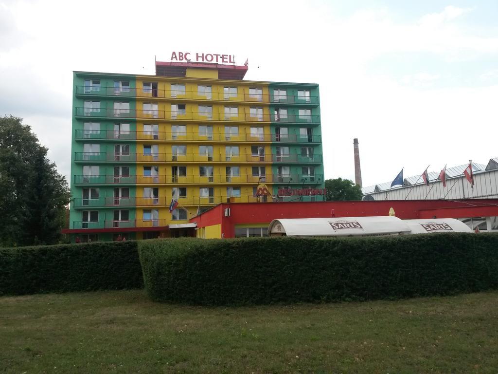 Abc Hotel Nitra Exteriér fotografie