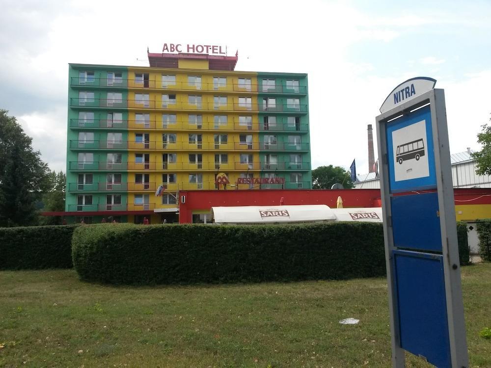 Abc Hotel Nitra Exteriér fotografie