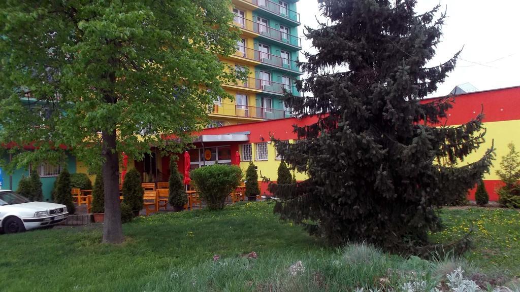 Abc Hotel Nitra Exteriér fotografie